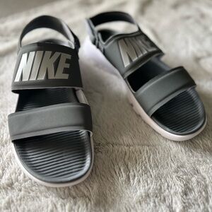 New Nike Tanjun Sport Sandals
